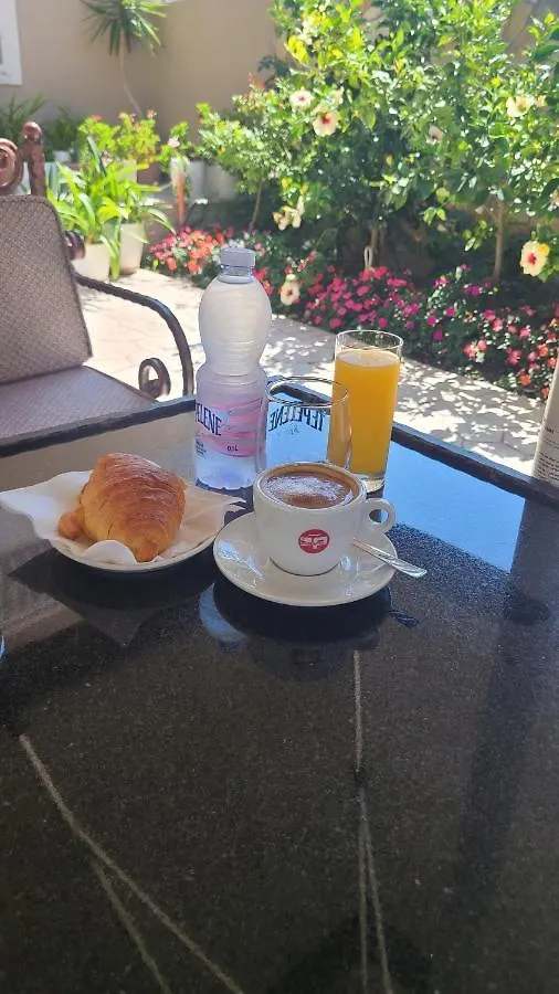 Hotel Noel Vlorë Aparthotel