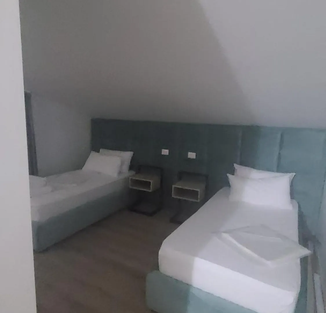 Hotel Noel Vlore 0*,  Albania